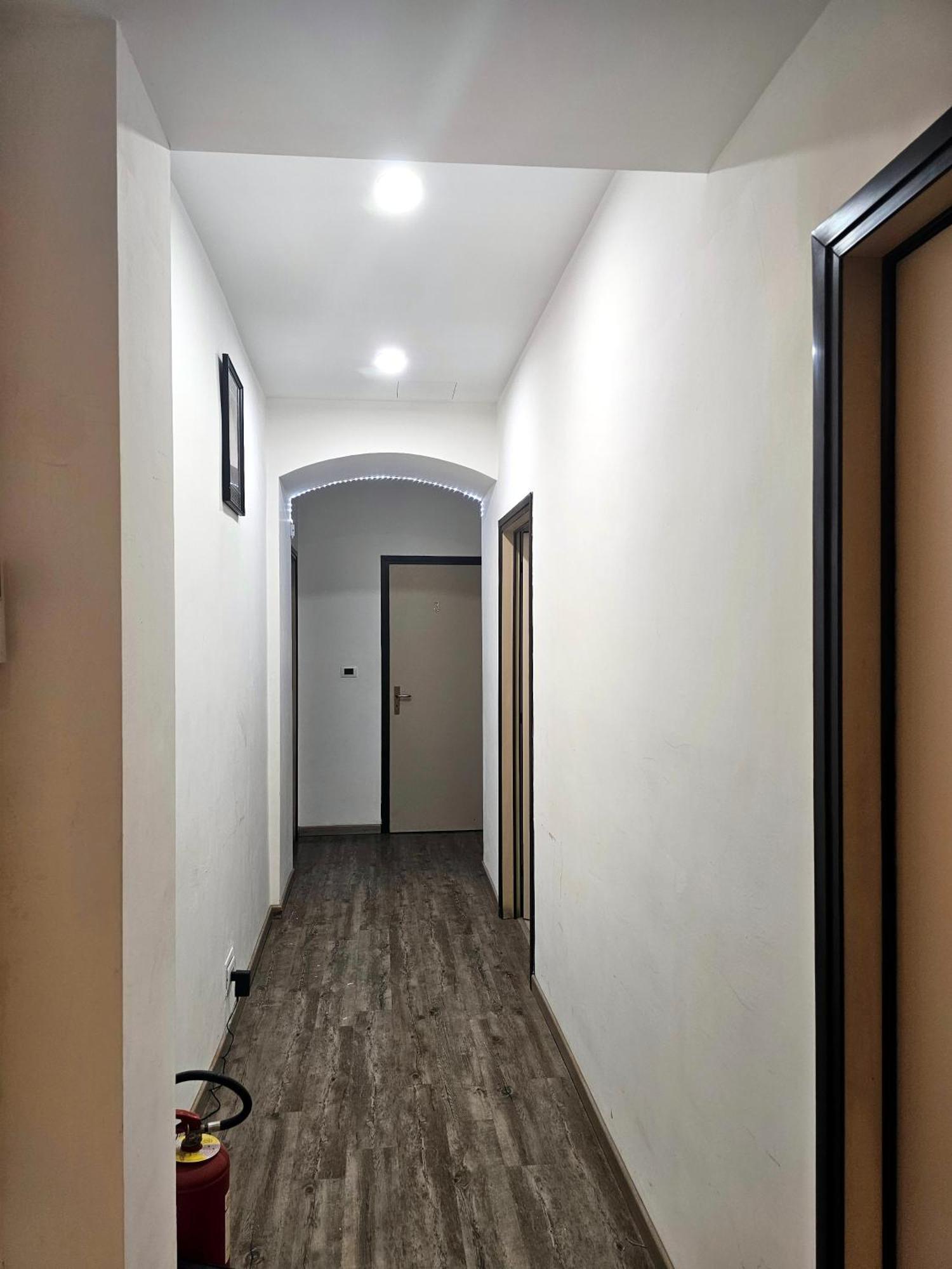 Отель Cialdini 13 Roma Экстерьер фото