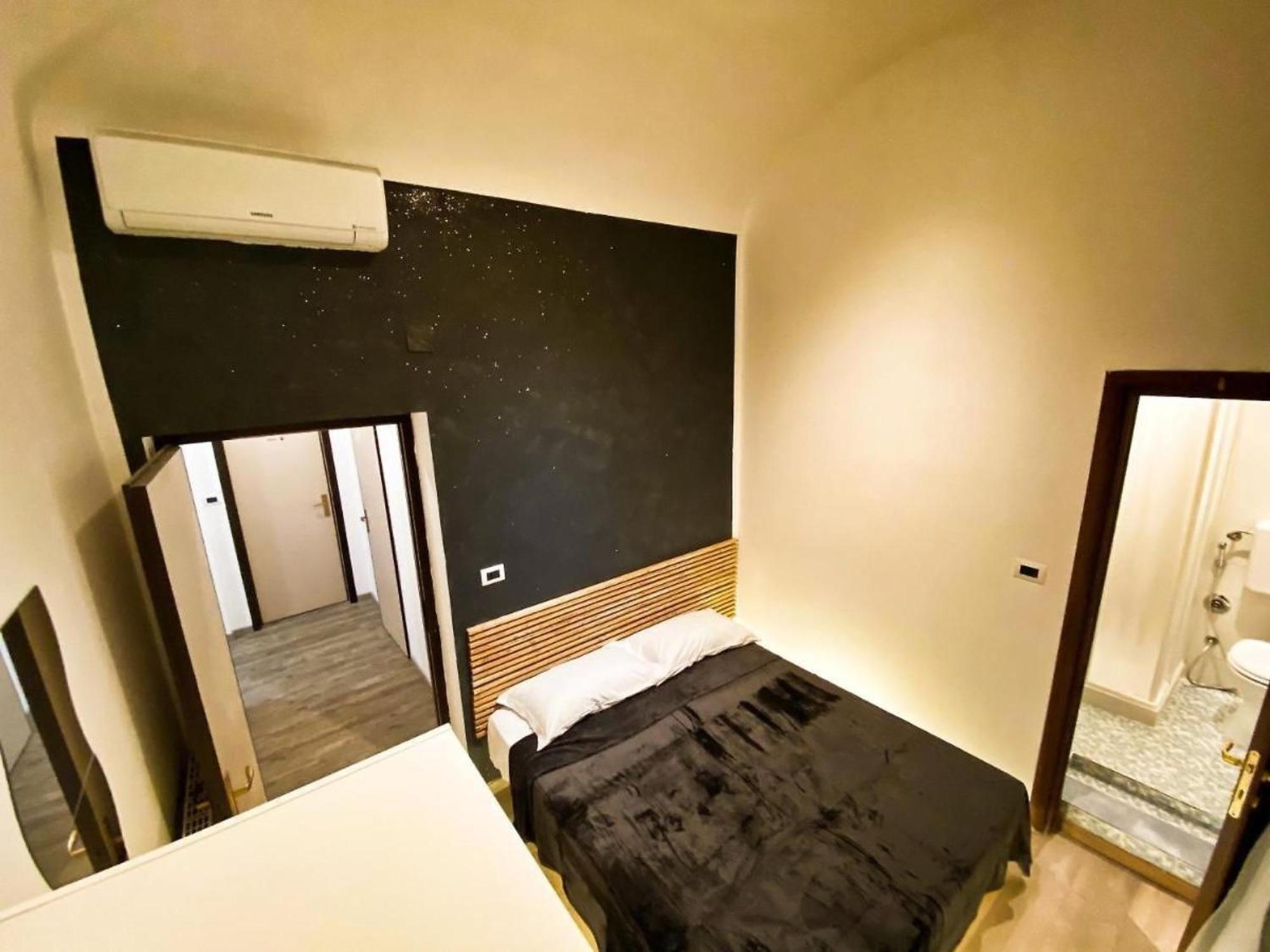 Отель Cialdini 13 Roma Экстерьер фото