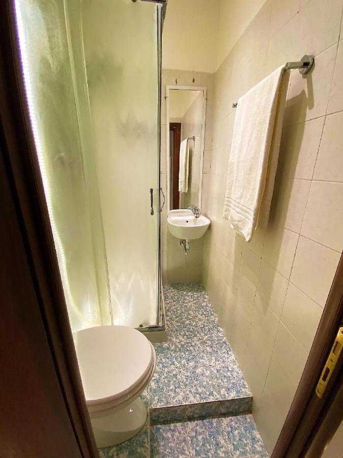 Отель Cialdini 13 Roma Экстерьер фото